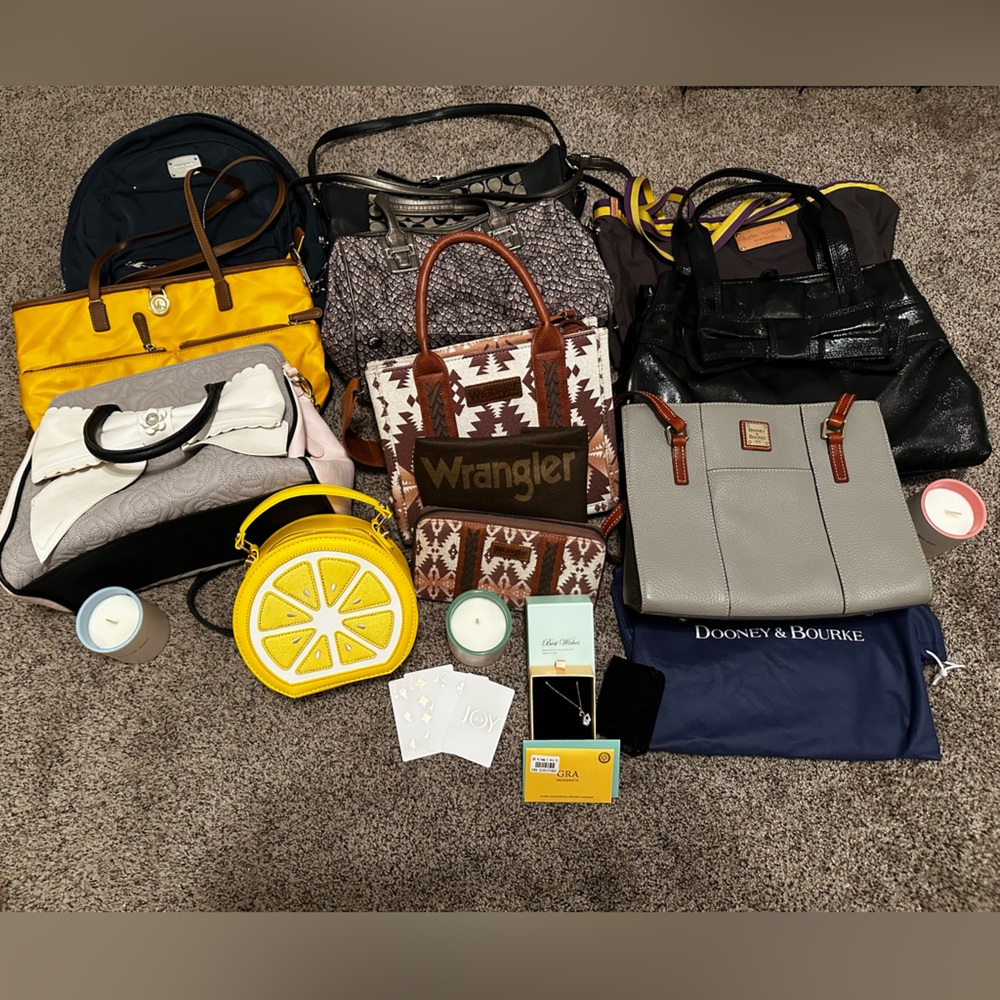 Game!! Great Prizes! Win Kate Spade Storybook Lining Purse!!